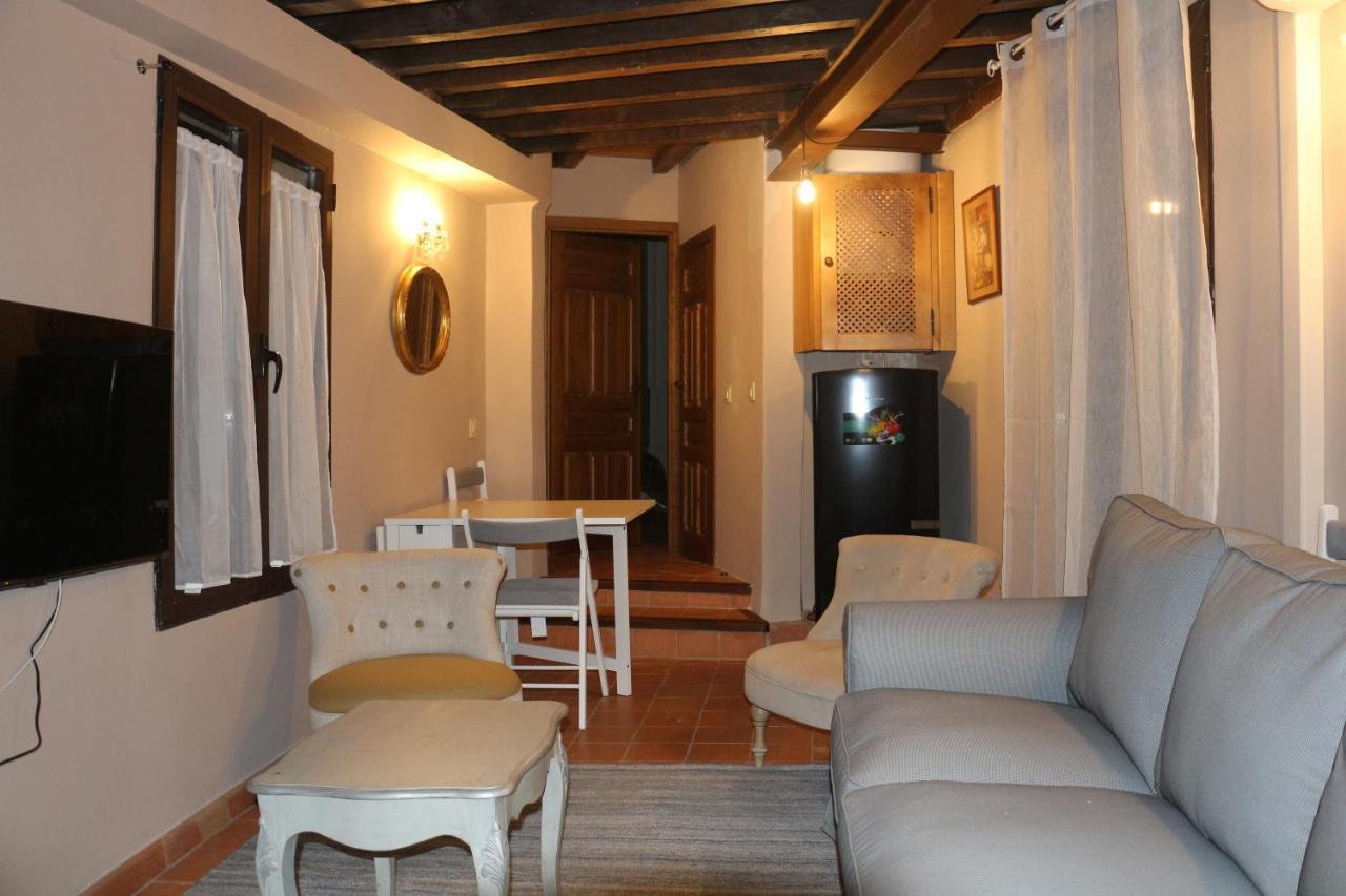 Apartamentos Coliseo Толедо Екстер'єр фото