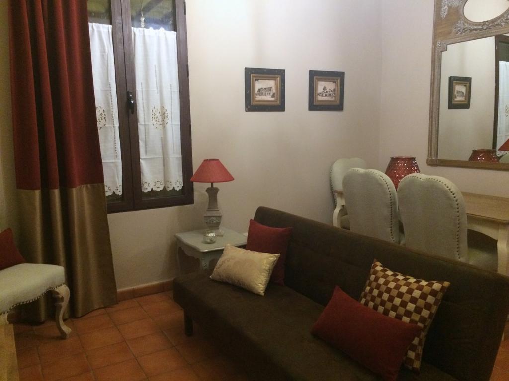 Apartamentos Coliseo Толедо Екстер'єр фото