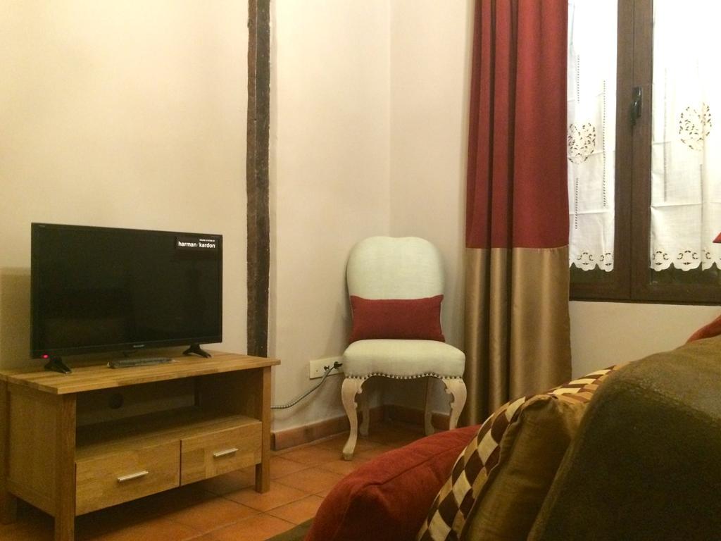 Apartamentos Coliseo Толедо Екстер'єр фото