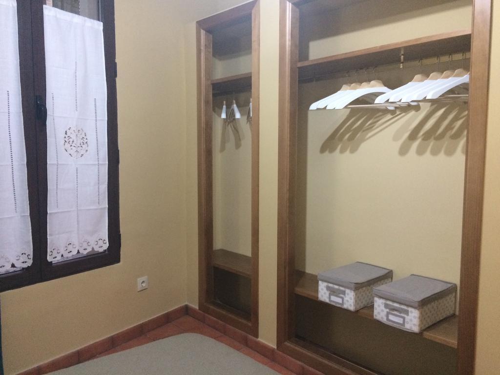 Apartamentos Coliseo Толедо Екстер'єр фото