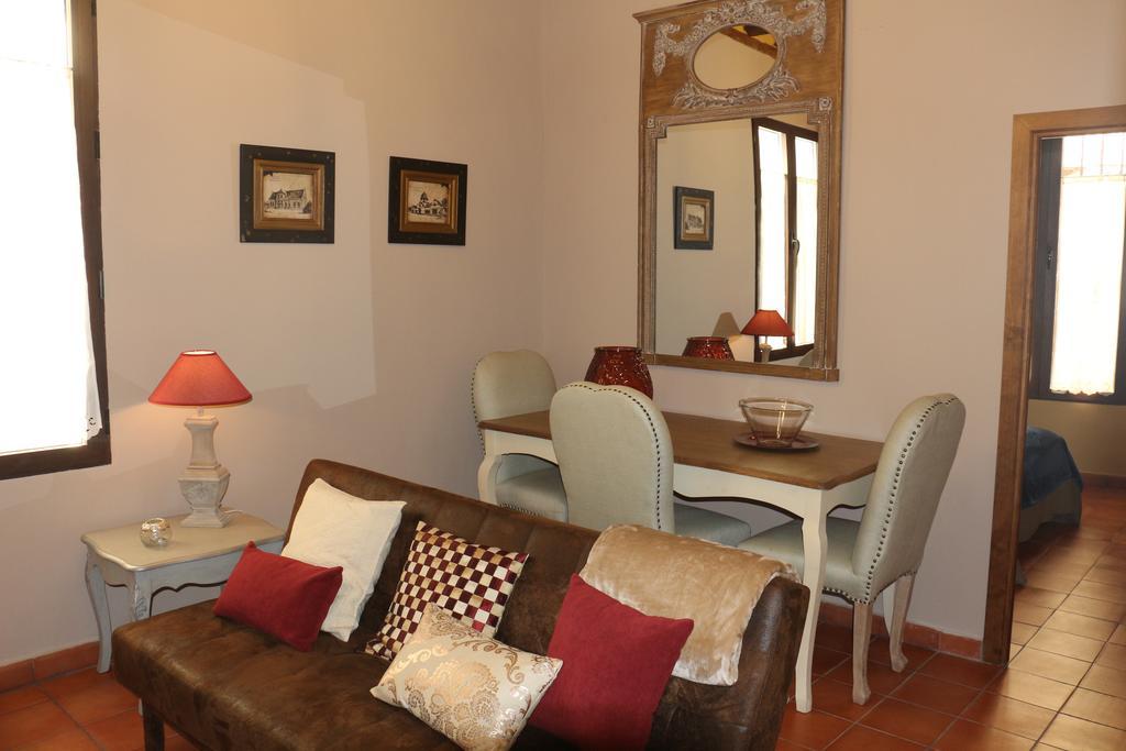 Apartamentos Coliseo Толедо Екстер'єр фото